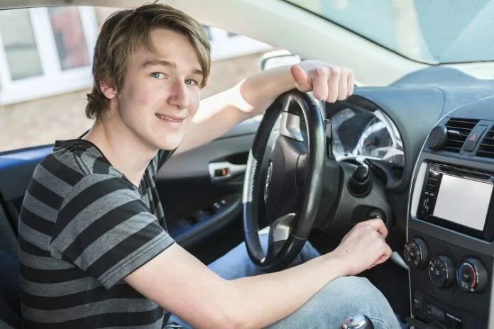 Young Drivers in the UK Young Drivers in the UK